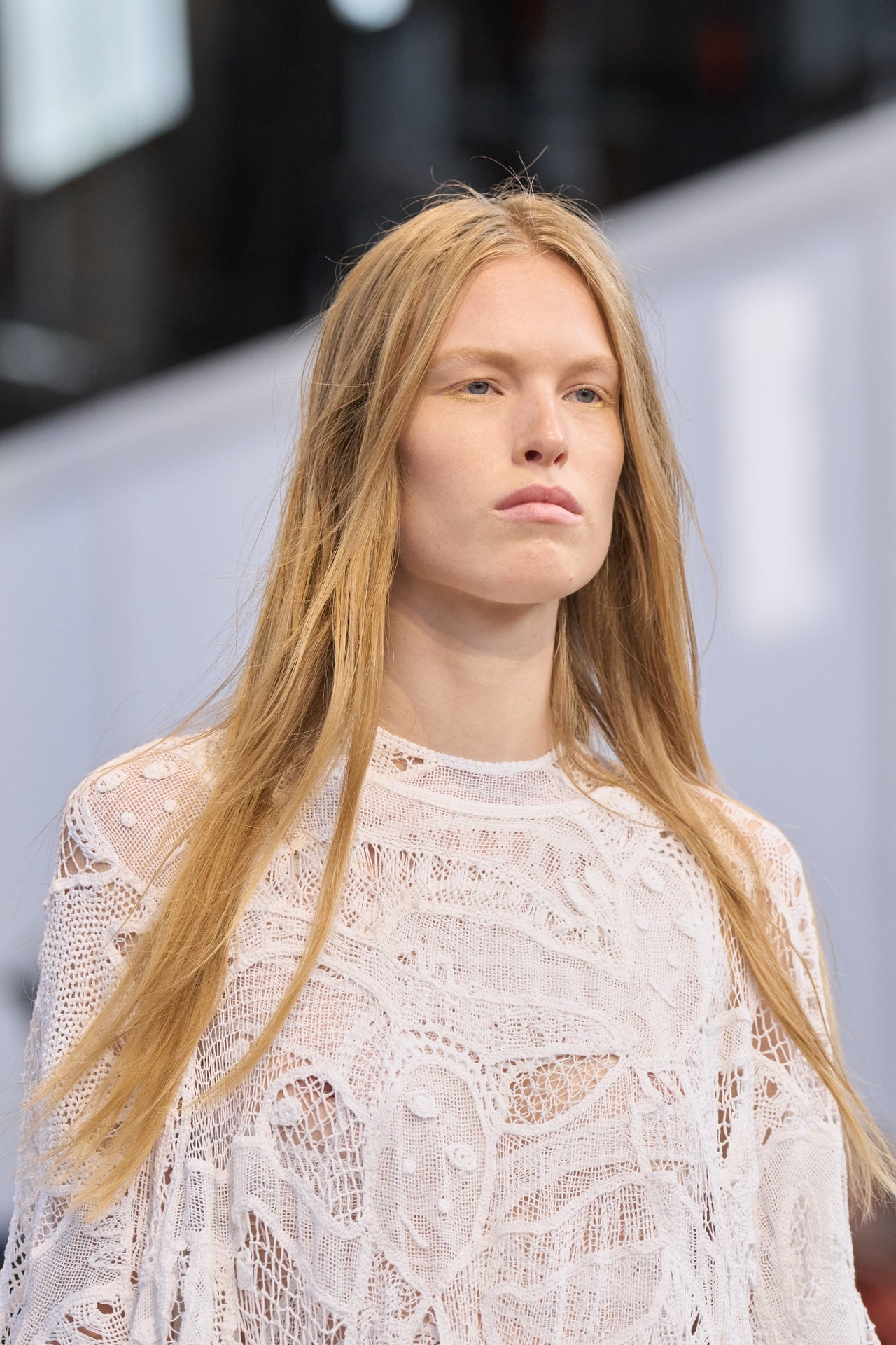 Close detail of the Solrou-inspired lace.